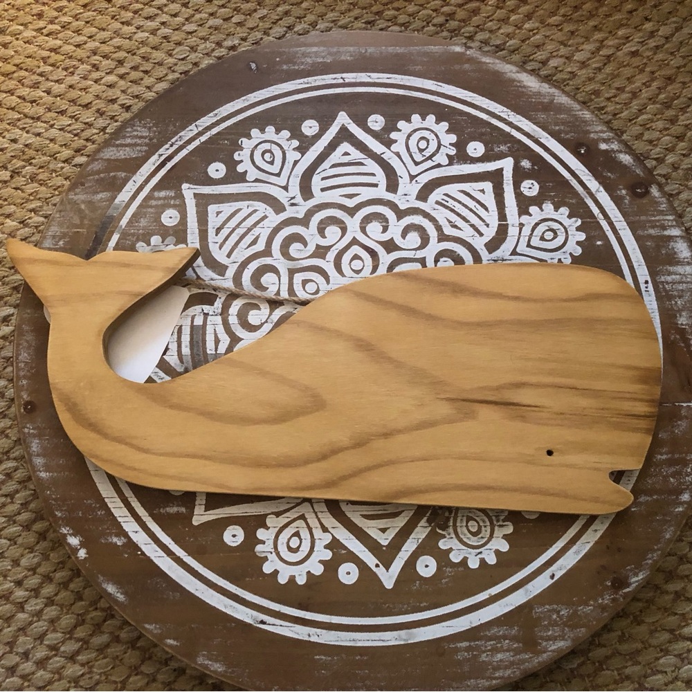 Whale wood wall decor
